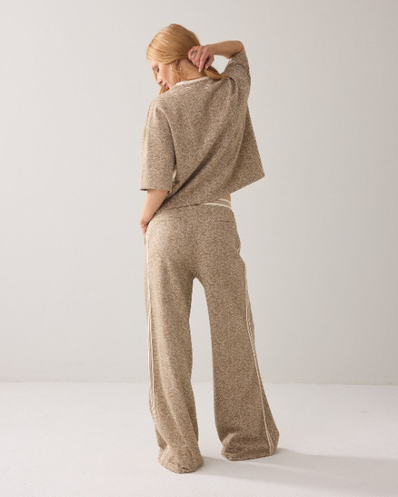 Pantalon à fines rayures