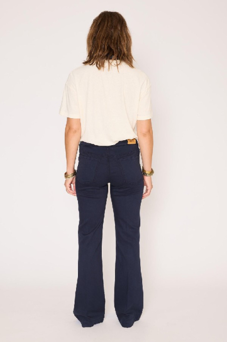 JeansThe Diana Denim color