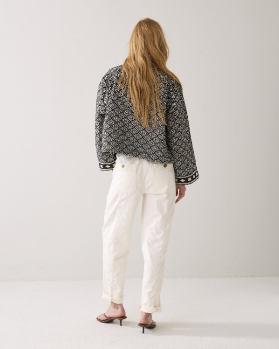 Pantalon ample fuselé