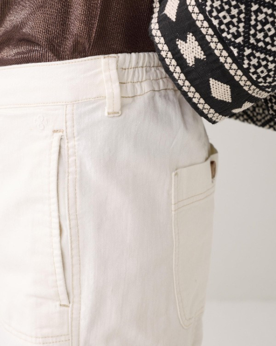 Pantalon ample fuselé