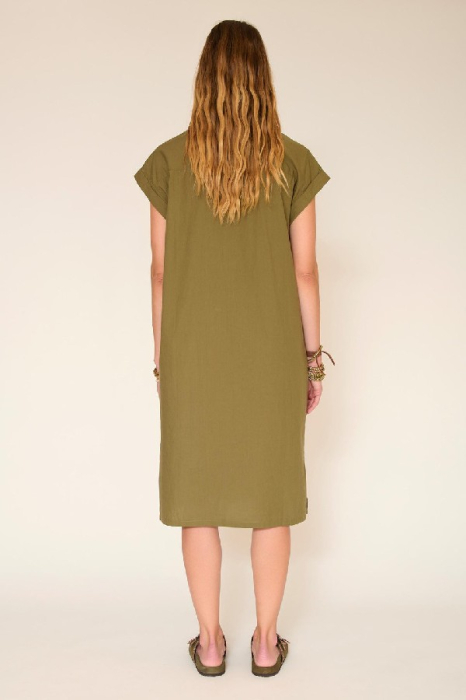Robe Rayna