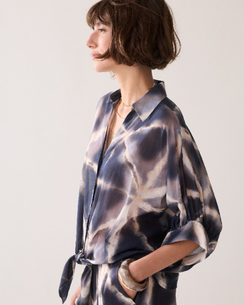 Blouse tie dye