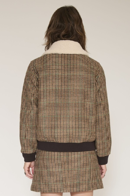 Veste Vuky