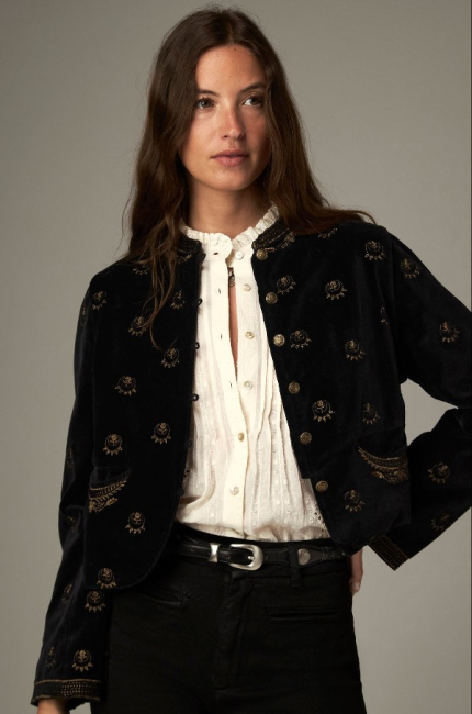 Luna Veste